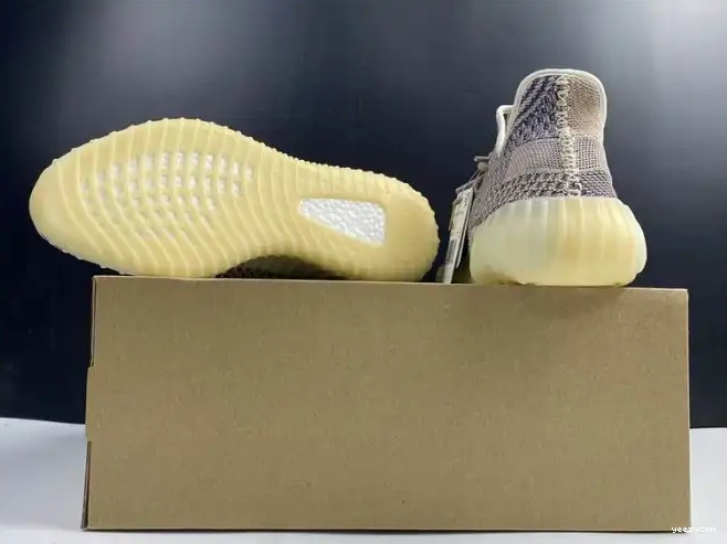 V2 Adidas Yeezy Ash Pearl GY7658 Boost 350 0604